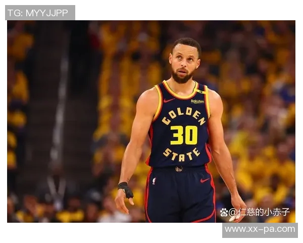 库里状态火热过去8场均砍31分5篮板5助攻三项命中率超高