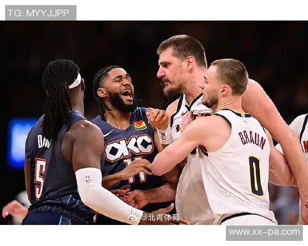 约基奇对阵鹈鹕表现惊艳近15场比赛12次三双助掘金战绩优异